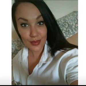 Meet your Posher, Kara